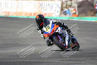 media/Jun-04-2022-WERA (Sat) [[b852bbbd55]]/Practice Races/3-600cc novices/